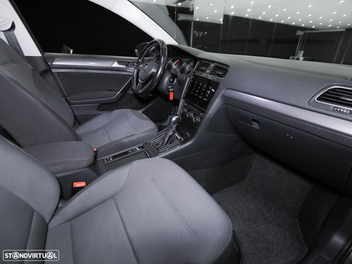 VW e-Golf AC/DC - 8