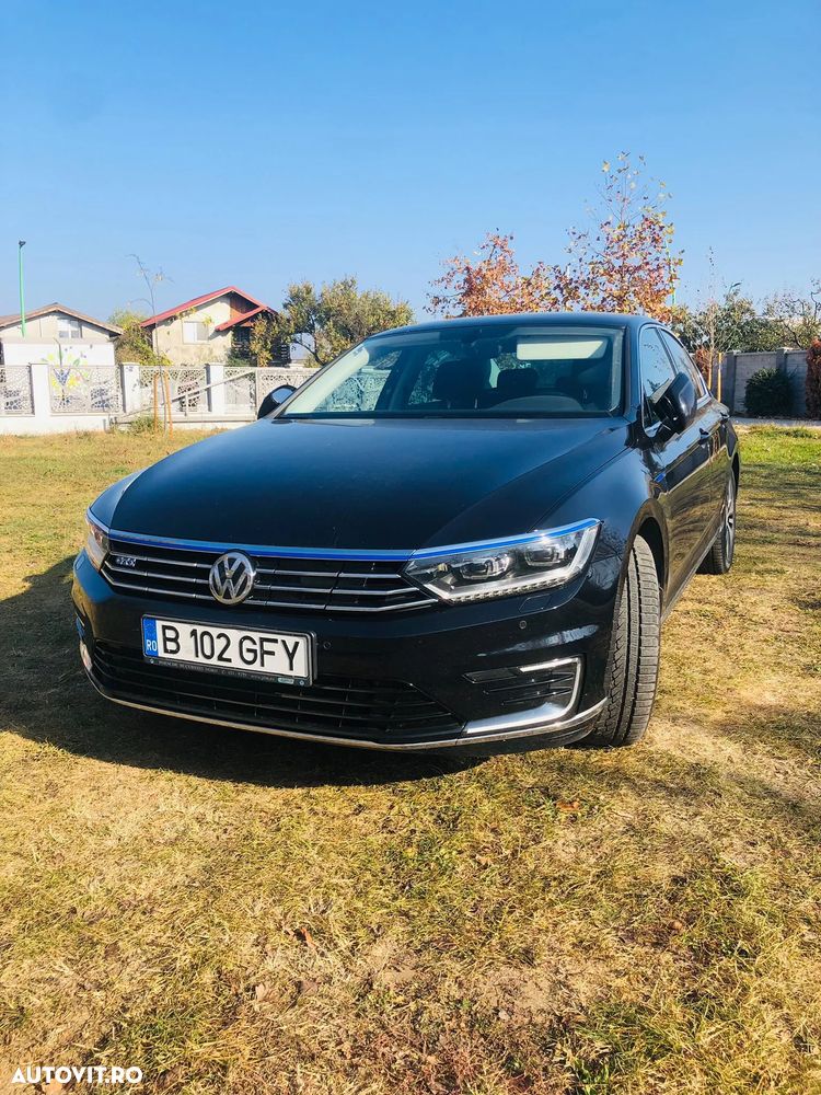 Volkswagen Passat - 6
