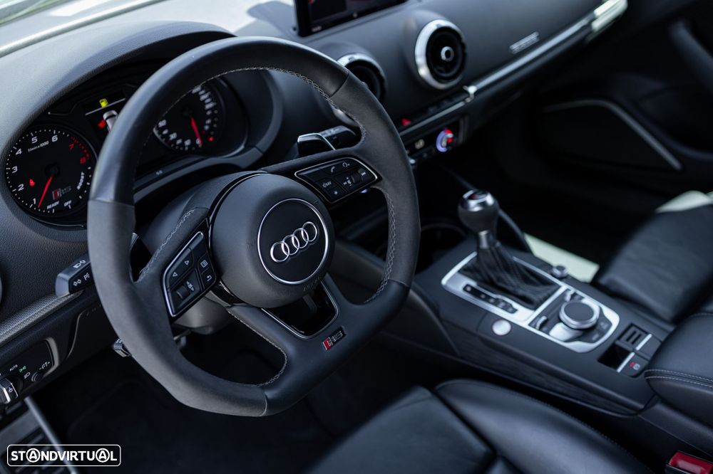 Audi RS3 Sportback TFSI quattro S tronic - 36