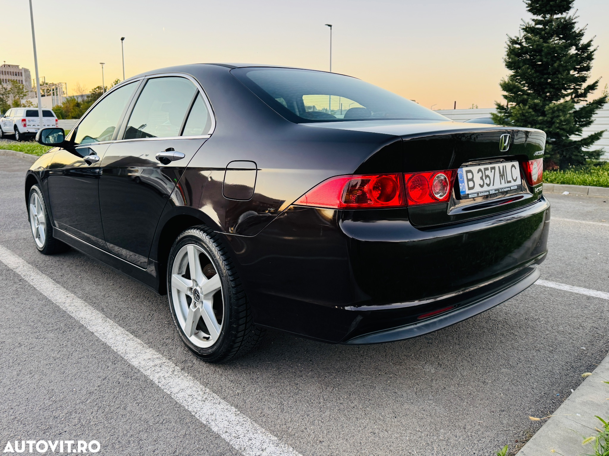 Honda Accord 2.2CDTi Tourer ES - 3