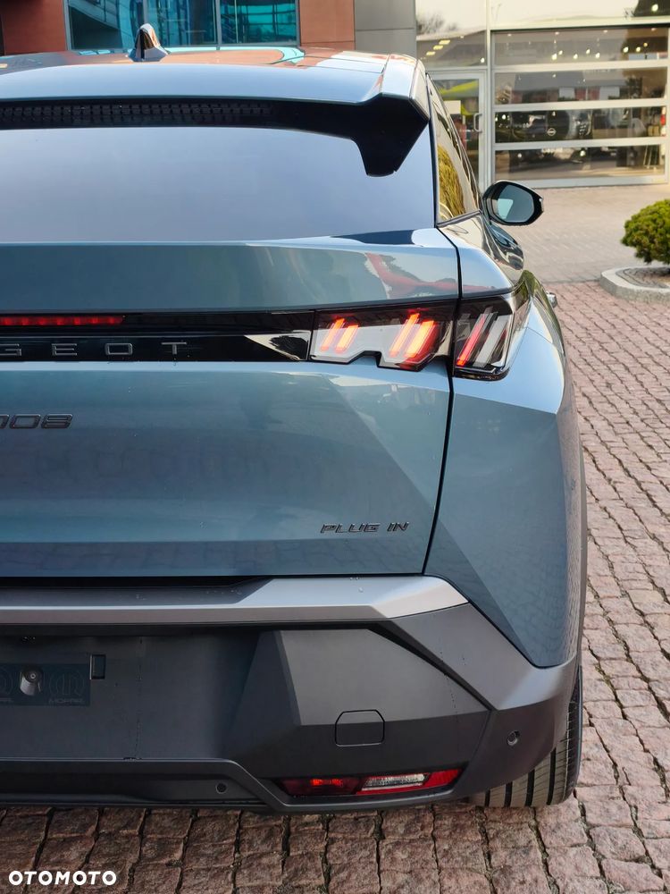 Peugeot 3008 1.6 PHEV 195 Allure S&S e-DCS7 - 11