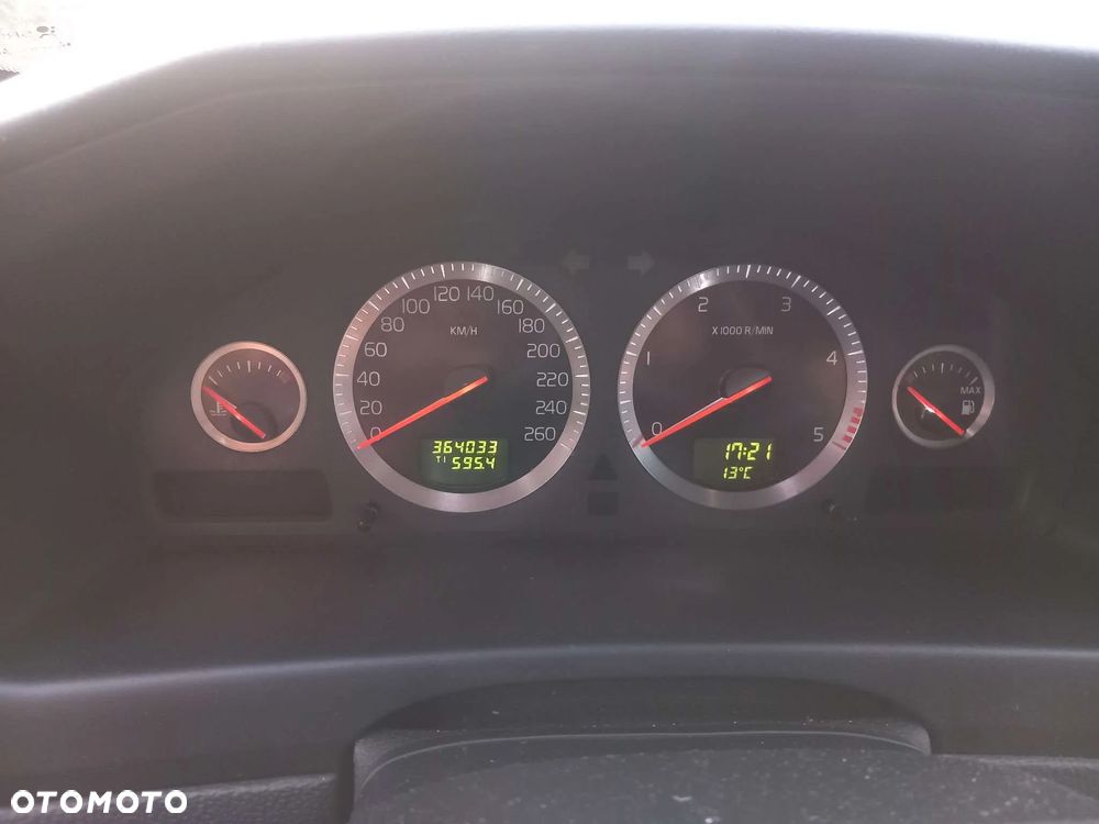 Volvo V70 - 8