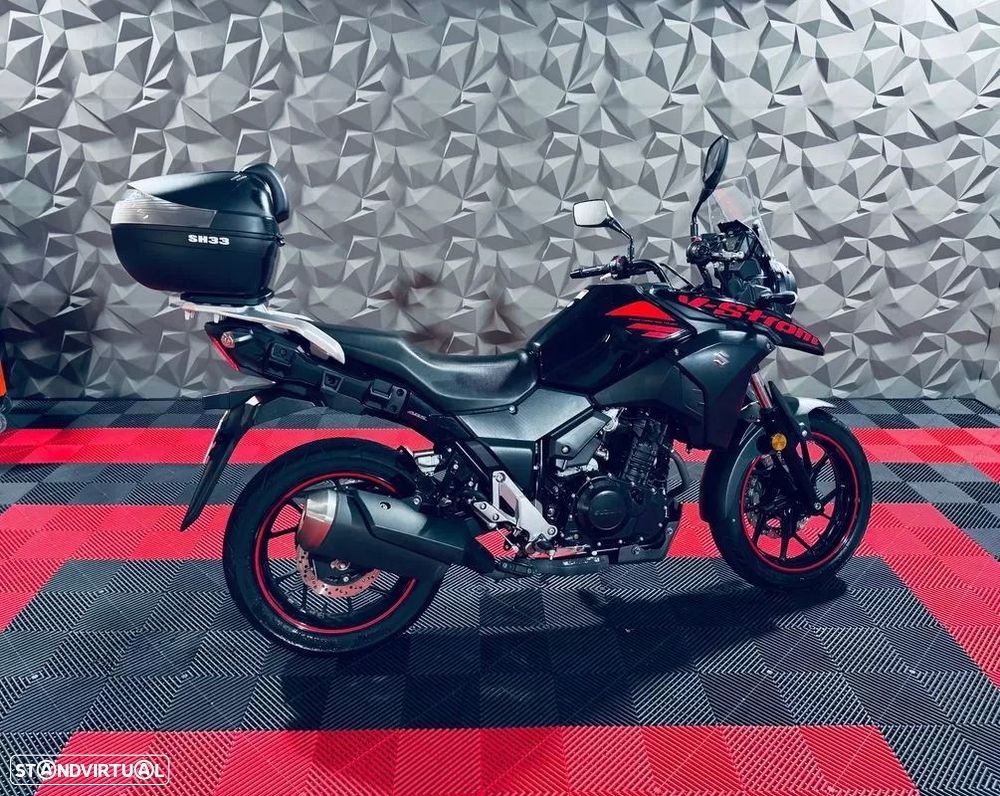 Suzuki V DL STROM 250 - 4
