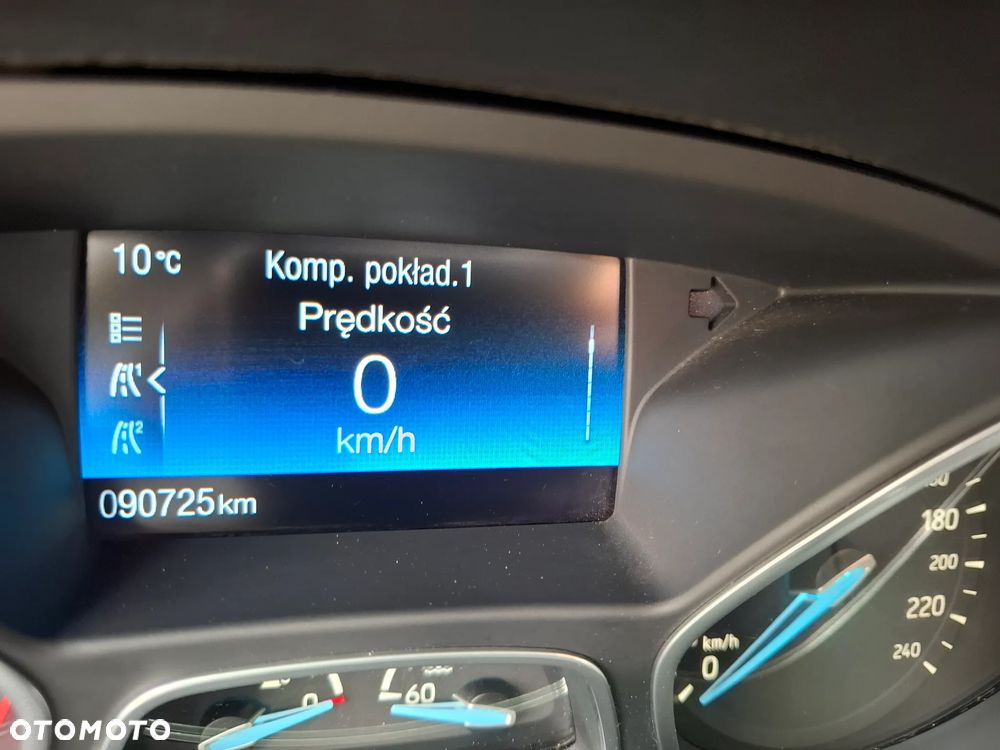 Ford Focus 1.0 EcoBoost Titanium - 23