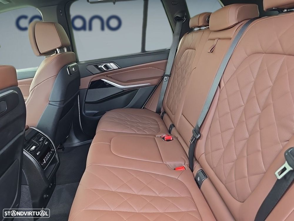 BMW X5 50 e xDrive Edição Desportiva M - 14