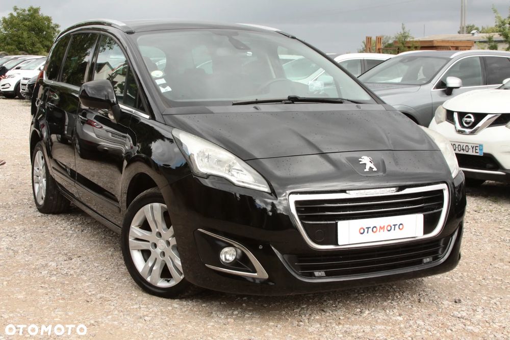 Peugeot 5008 HDI 150 Allure