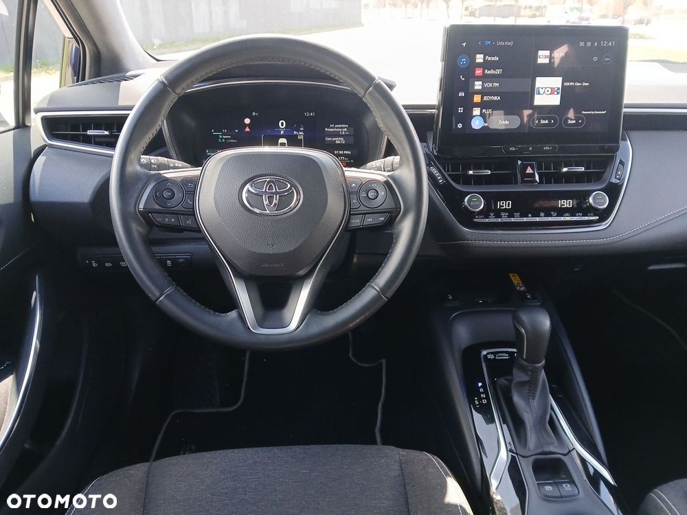 Toyota Corolla 2.0 Hybrid Comfort - 25