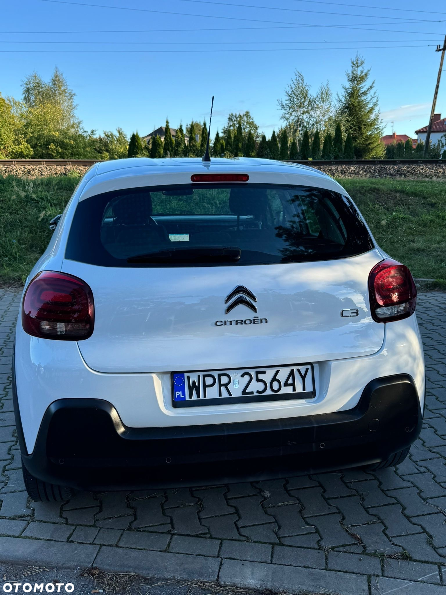 Citroën C3 1.2 PureTech Plus - 6
