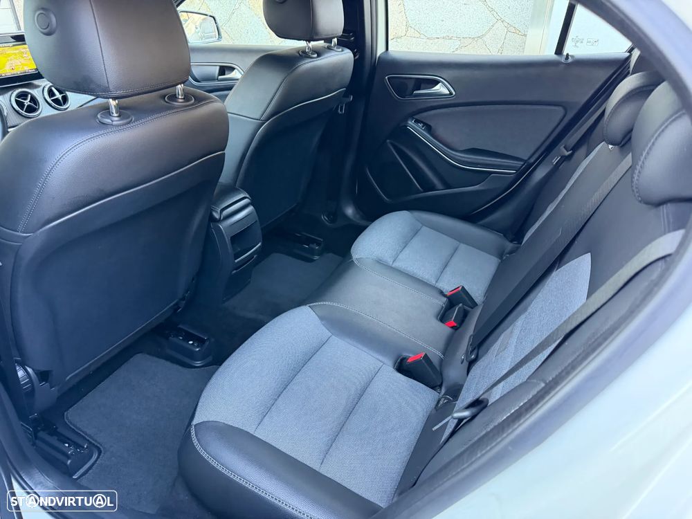 Mercedes-Benz GLA 180 (CDI) d Urban - 8