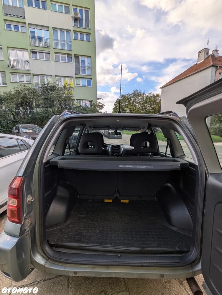 Toyota RAV4 2.0 VVT-i 4x4 - 11