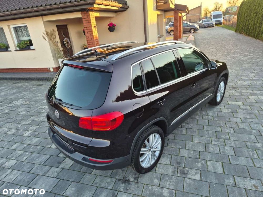 Volkswagen Tiguan - 11