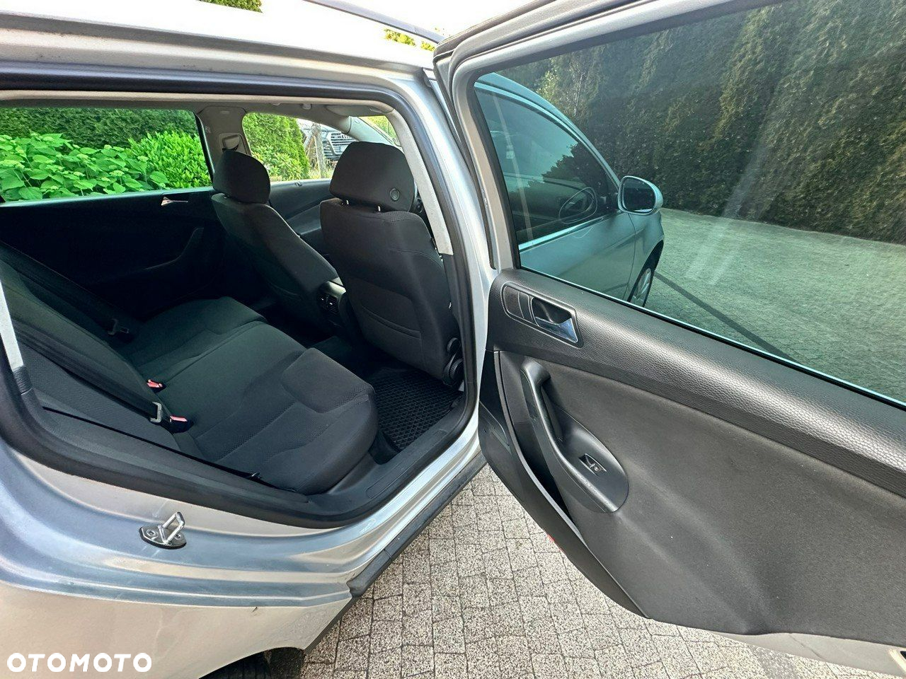 Volkswagen Passat - 10