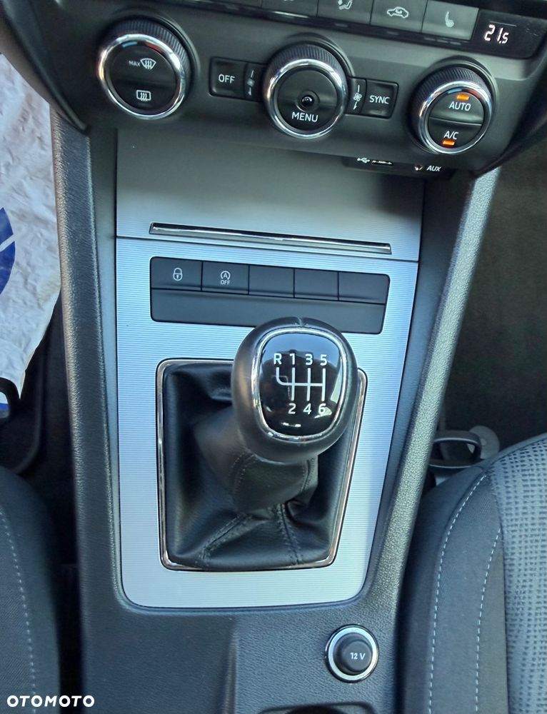 Skoda Octavia - 12