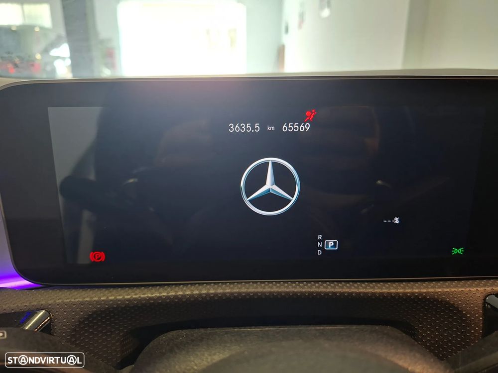 Mercedes-Benz CLA 250 e AMG Line - 14