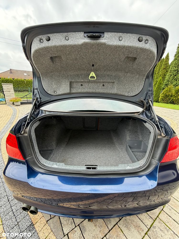 BMW Seria 3 - 31