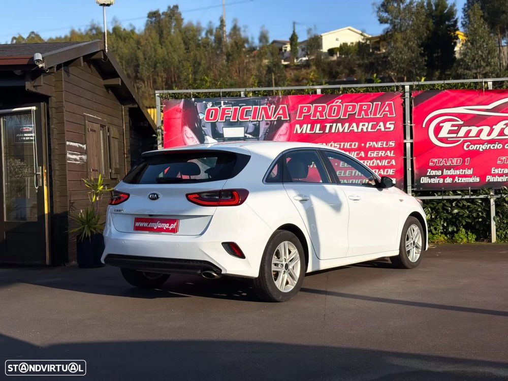 Kia Ceed 1.0 T-GDI Urban - 8