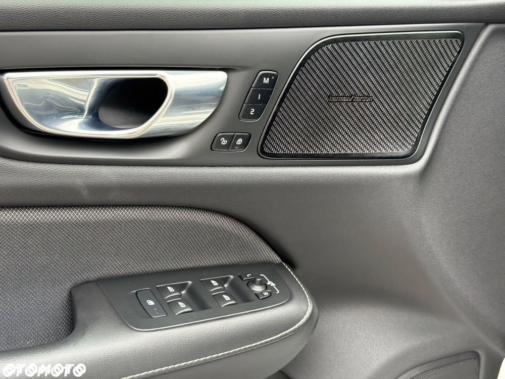 Volvo S60 B4 B Geartronic RDesign - 16