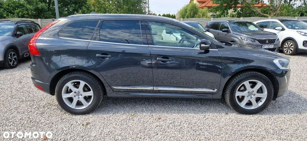 Volvo XC 60 D5 AWD Geartronic Summum - 15