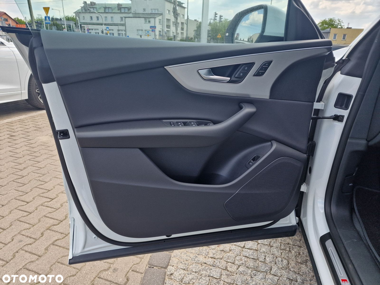 Audi Q8 - 13