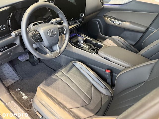 Lexus NX - 7