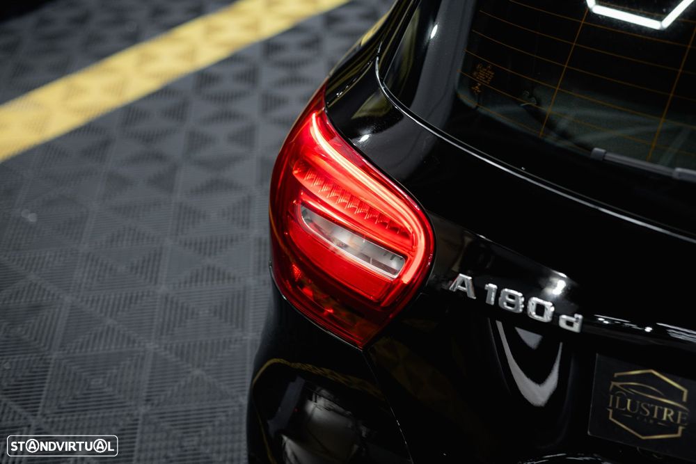 Mercedes-Benz A 180 d Progressive Aut. - 9