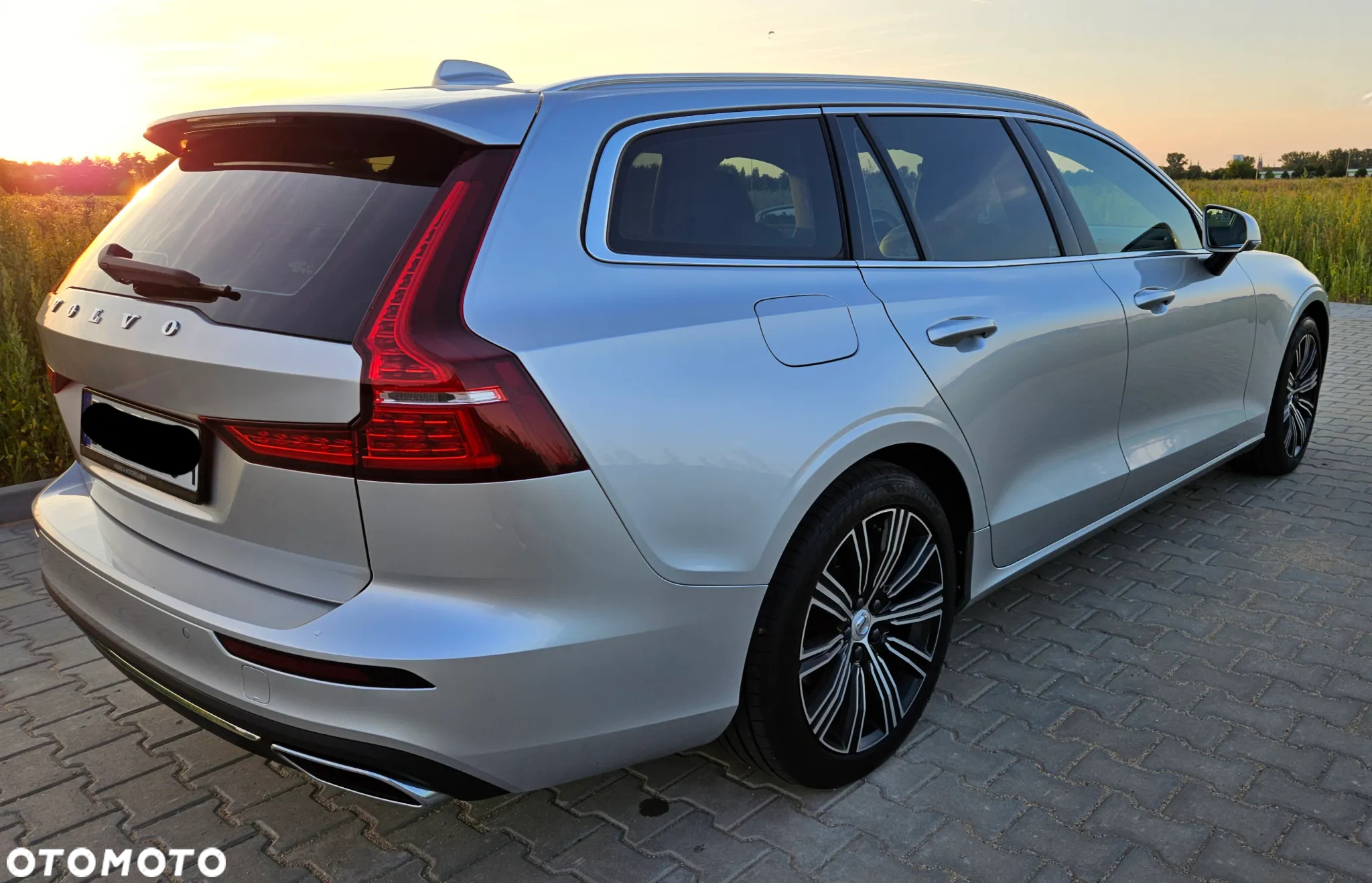 Volvo V60 B4 D Geartronic Inscription - 4