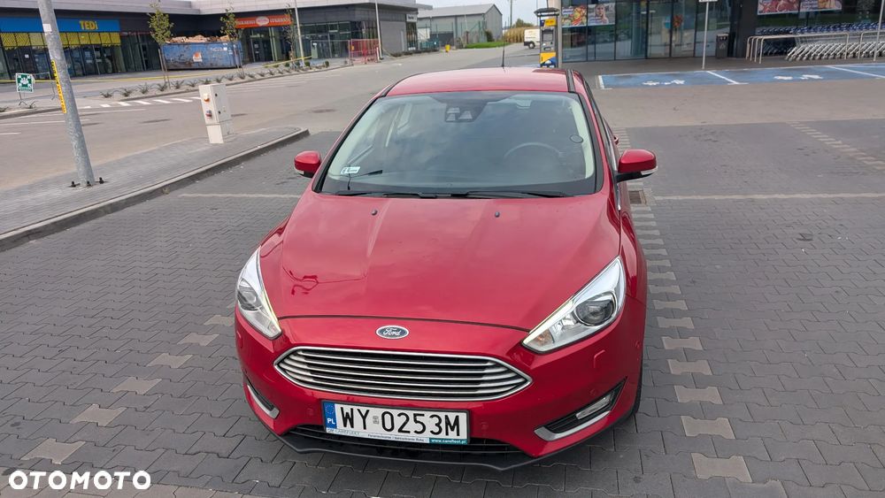 Ford Focus 1.5 EcoBoost Titanium ASS - 3