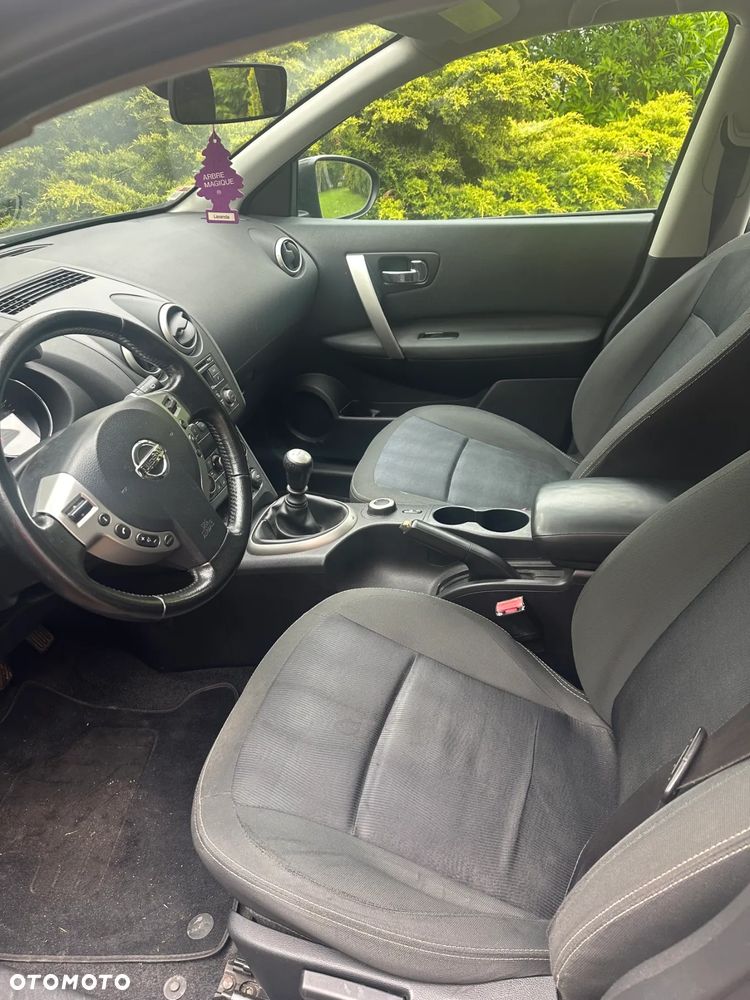 Nissan Qashqai - 11