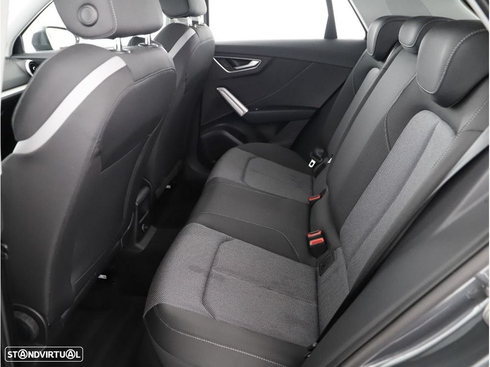 Audi Q2 35 TFSI S line S tronic - 24