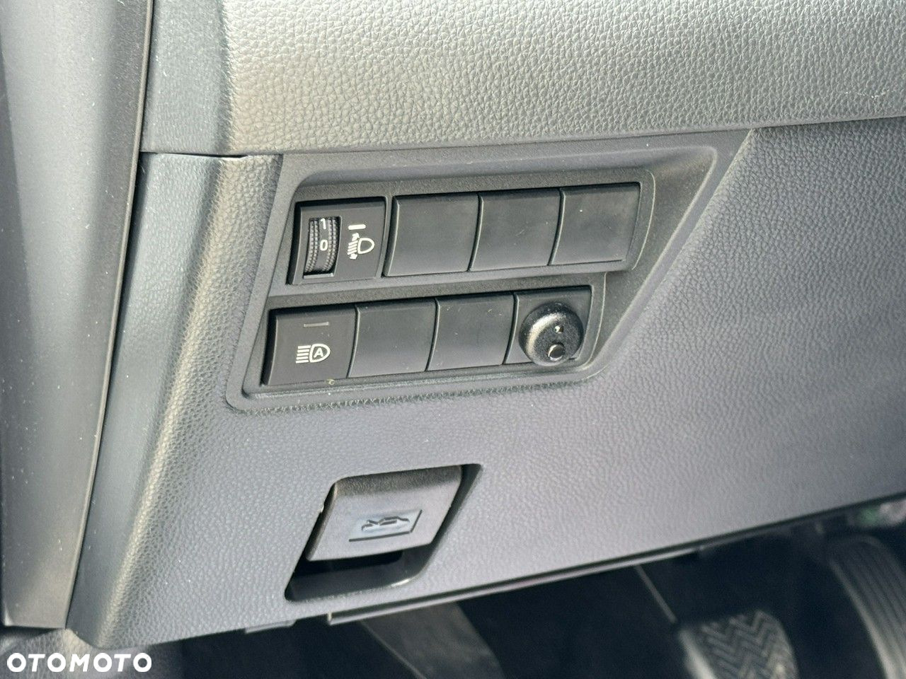 Toyota Yaris - 15