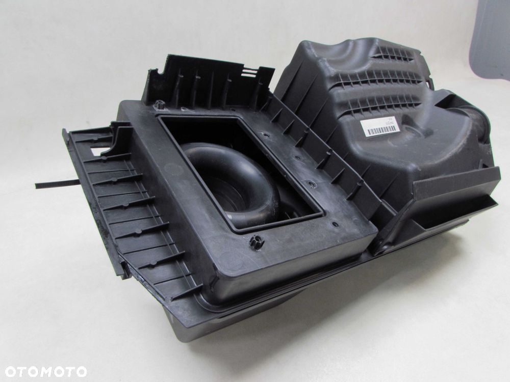 VOLVO S40 V50 C70 2.4 i OBUDOWA FILTRA POWIETRZA KOMPUTERA 30677533 04-12 - 4