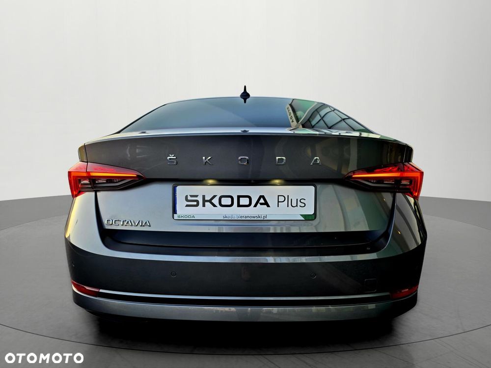 Skoda Octavia 1.5 TSI ACT Ambition - 8