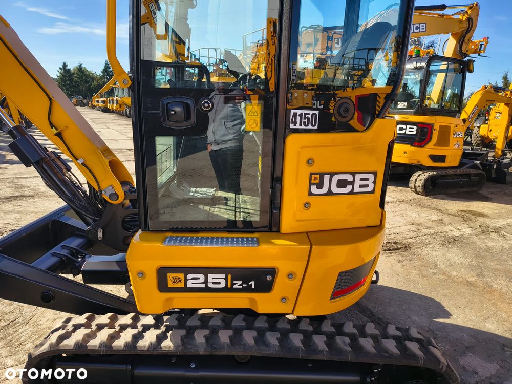 JCB 25Z-1 26C-1 2023R - 13