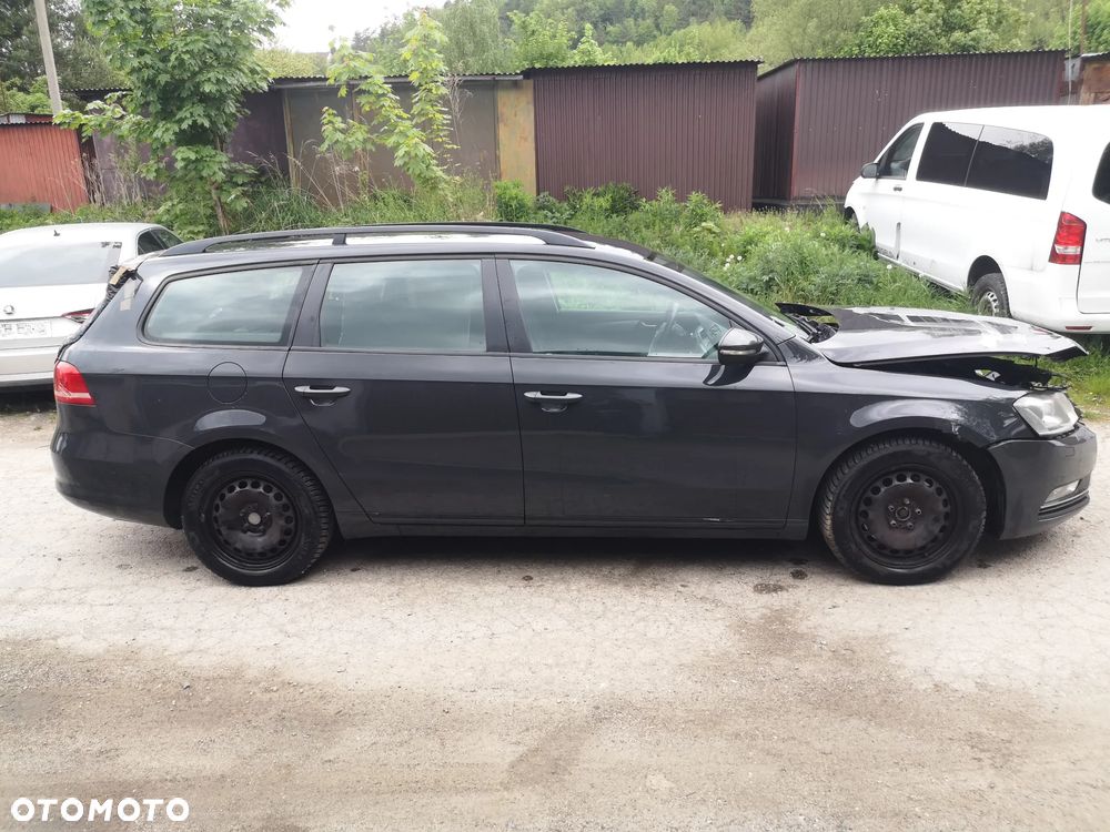 Volkswagen Passat 1.6 TDI BlueMotion - 4