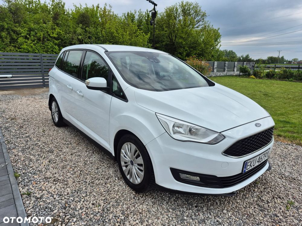 Ford Grand C-MAX - 9