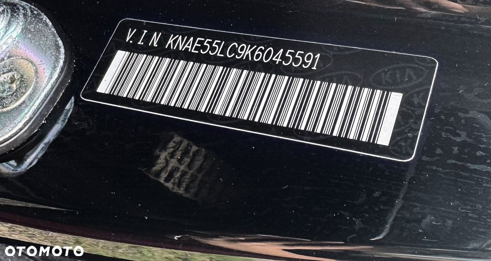 Kia Stinger 3.3 T-GDI V6 GT AWD - 38