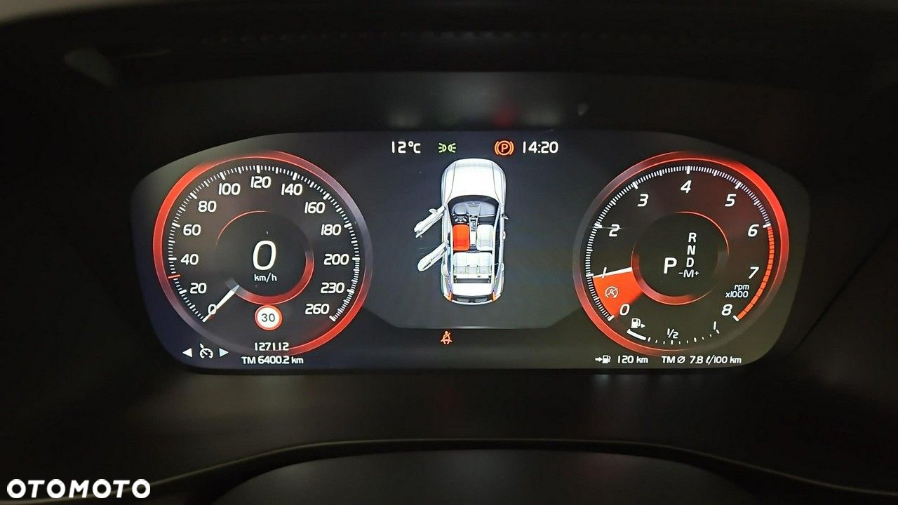 Volvo XC 40 T3 Momentum Pro - 14