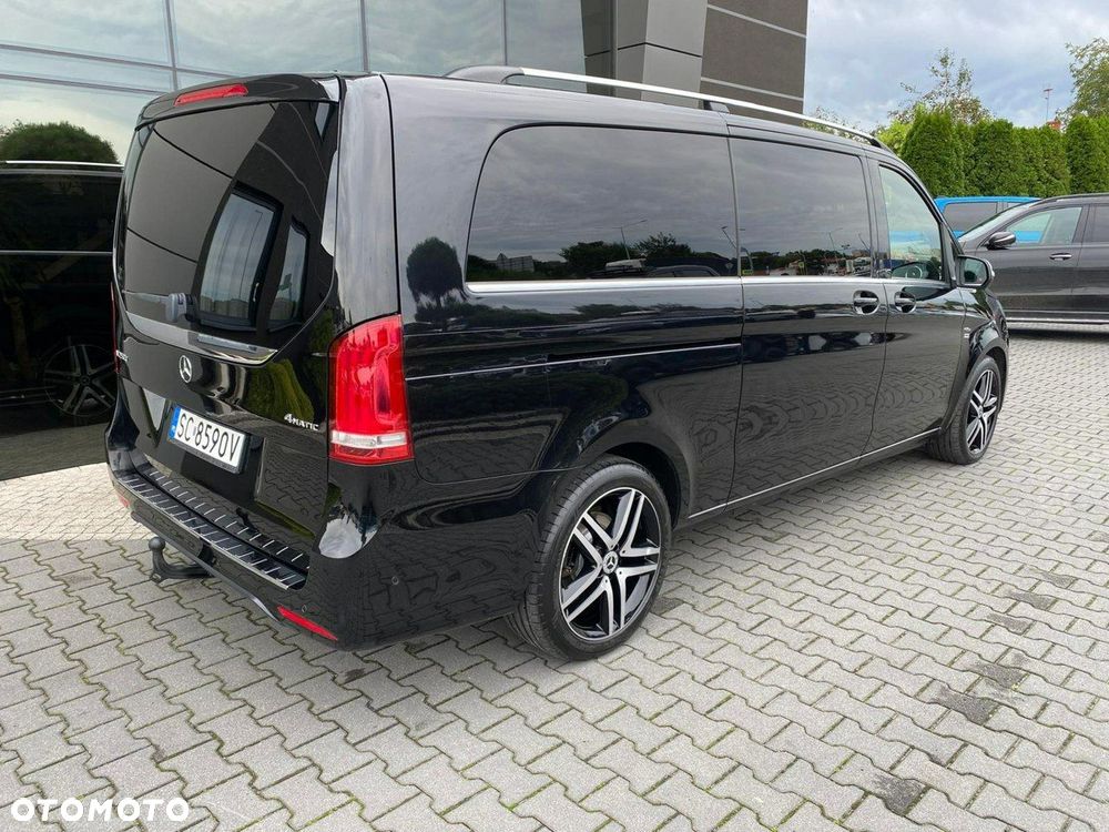 Mercedes-Benz Klasa V - 4