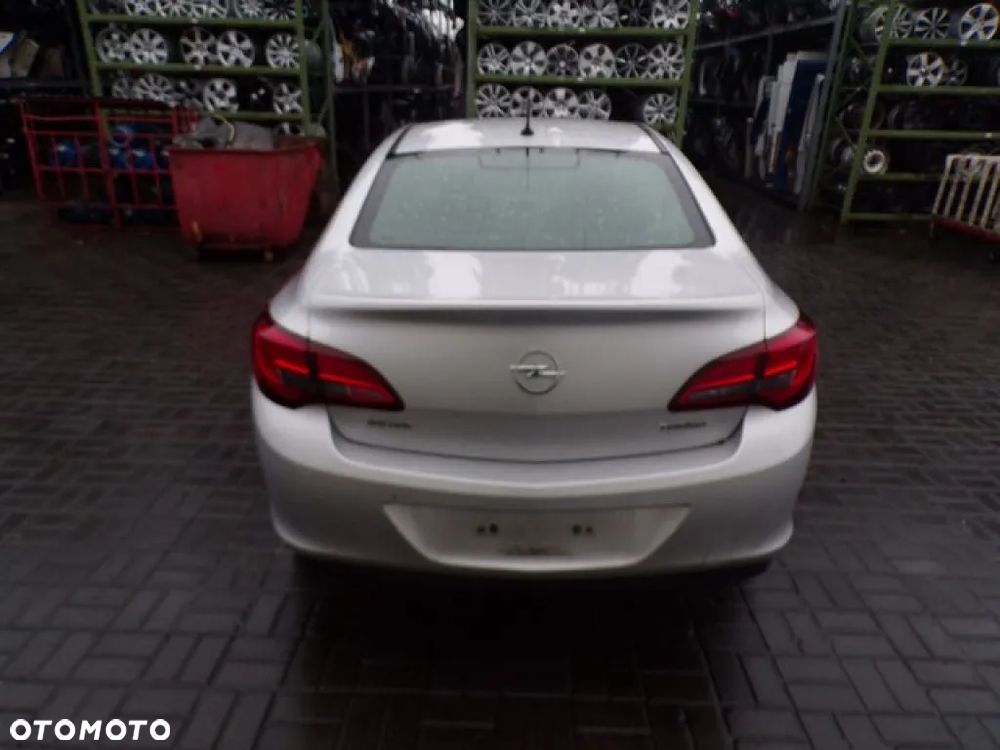 Części - Opel Astra 4 IV J 1.4 T SEDAN LIFT 15R - 4