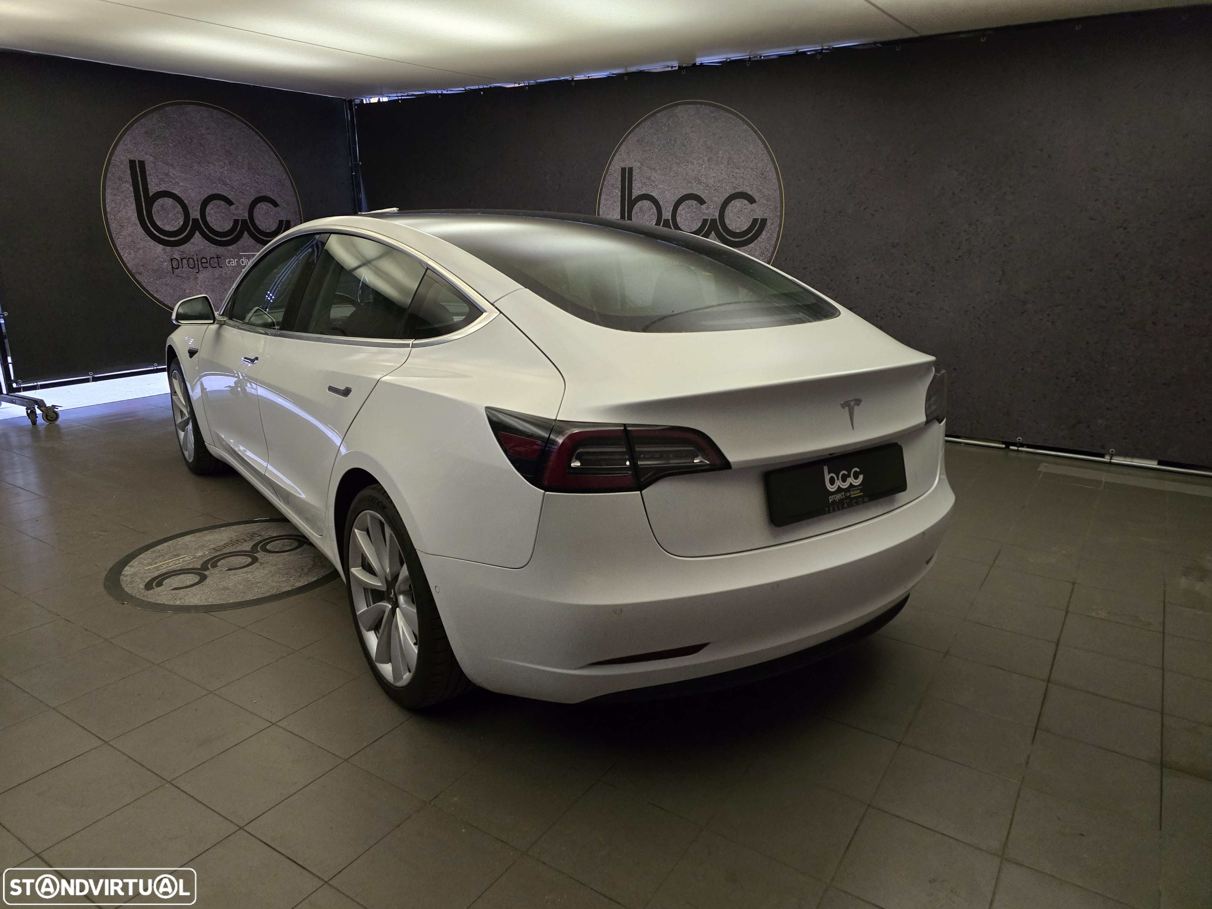 Tesla Model 3 Standard Range Plus RWD - 4