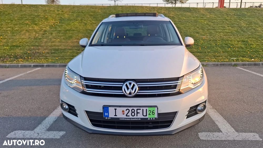 Volkswagen Tiguan 2.0 TDI DPF 4Motion BlueMotion Technology DSG Sport & Style - 1