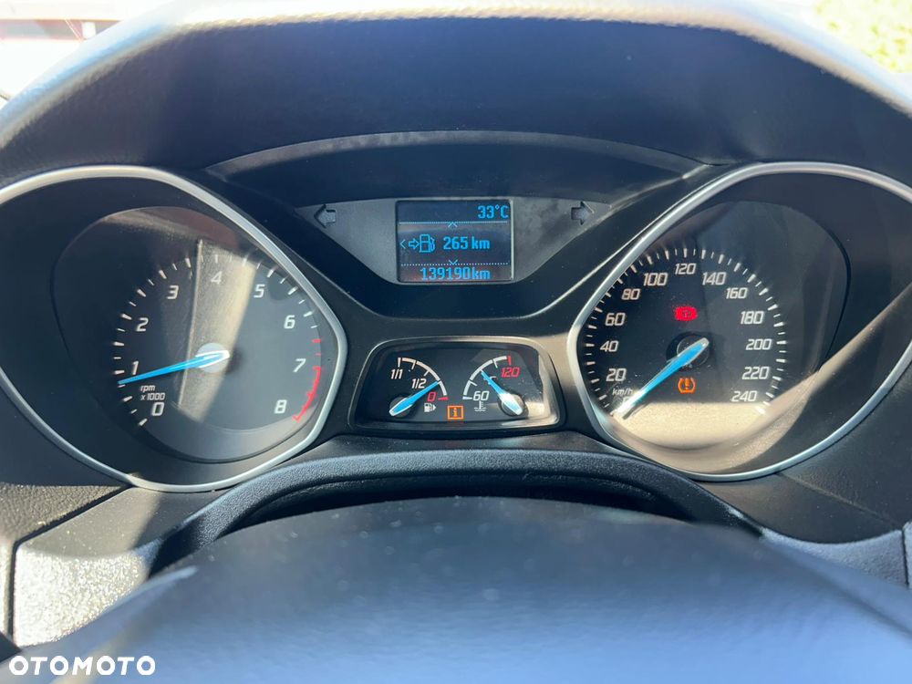 Ford Focus 1.0 EcoBoost 99g Trend - 10