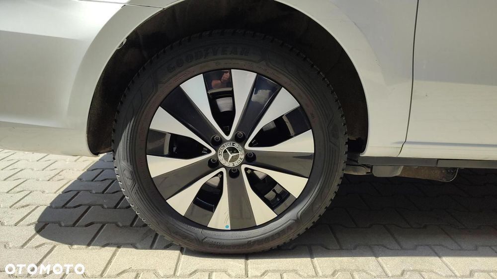 Mercedes-Benz Vito - 18