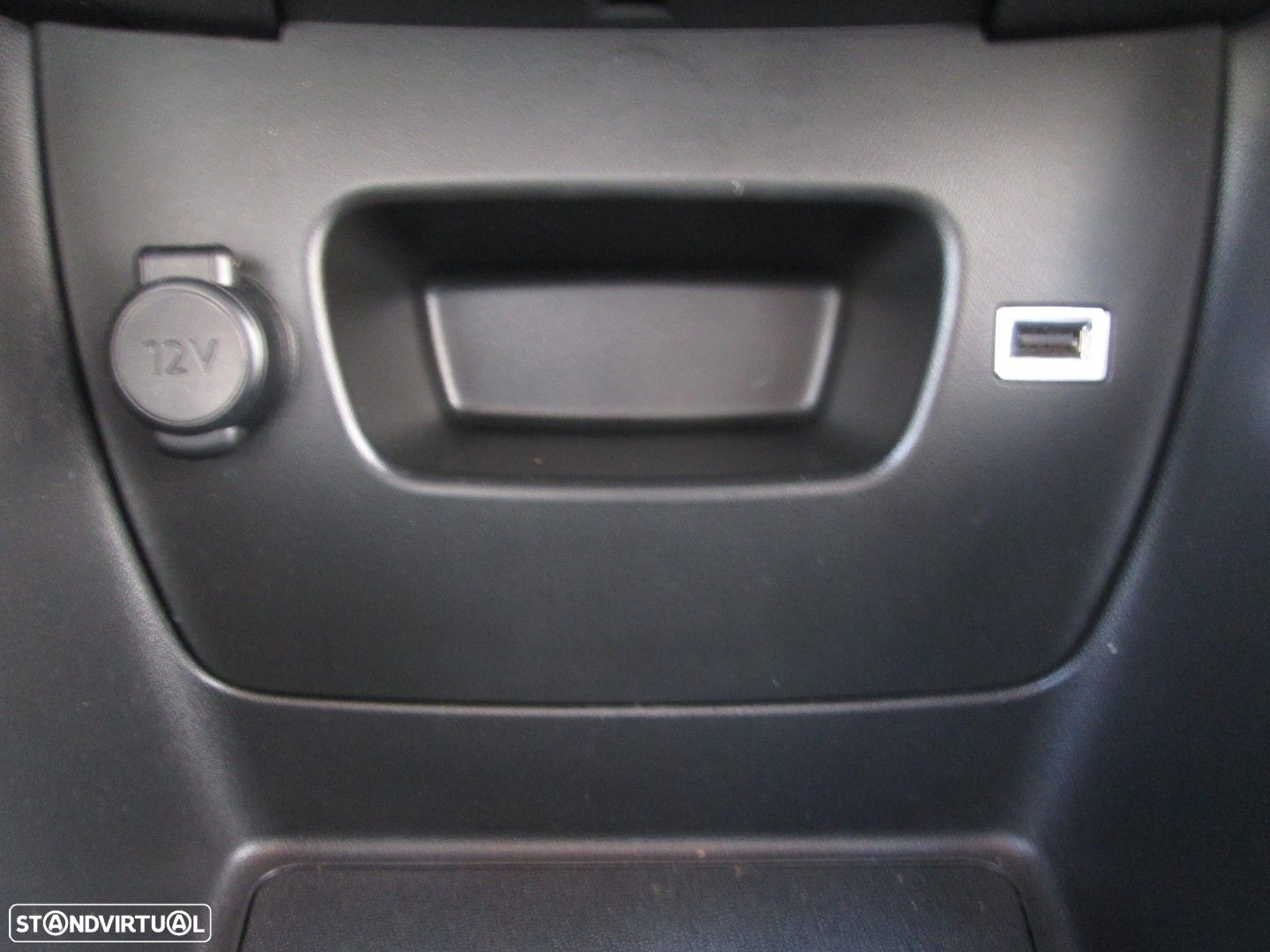 Citroën C3 Aircross 1.2 PureTech C-Series - 12