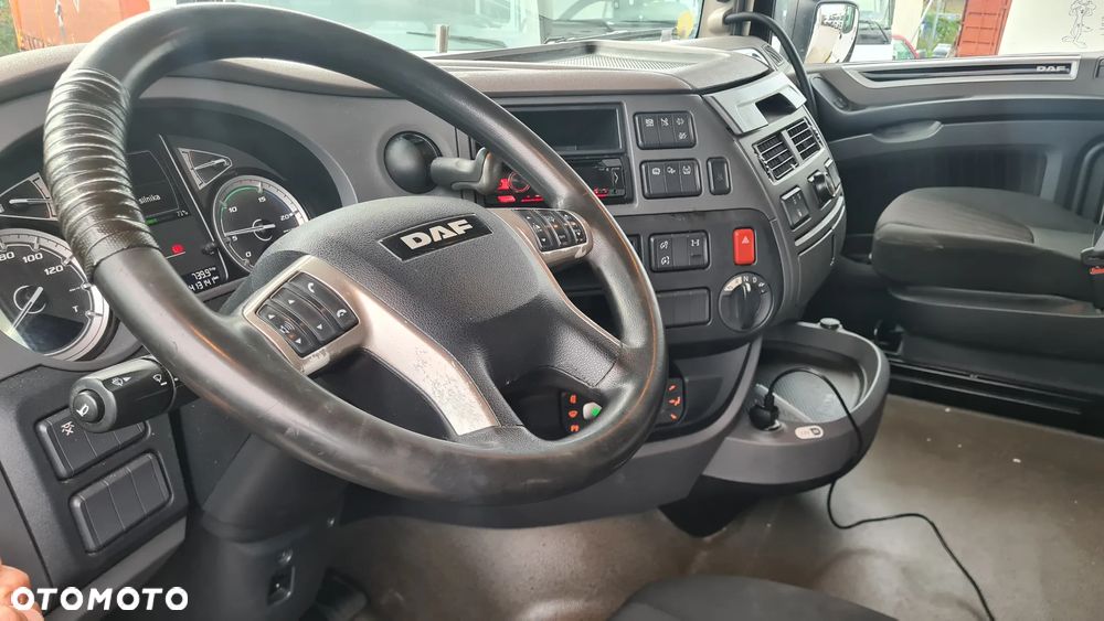 DAF XF - 5