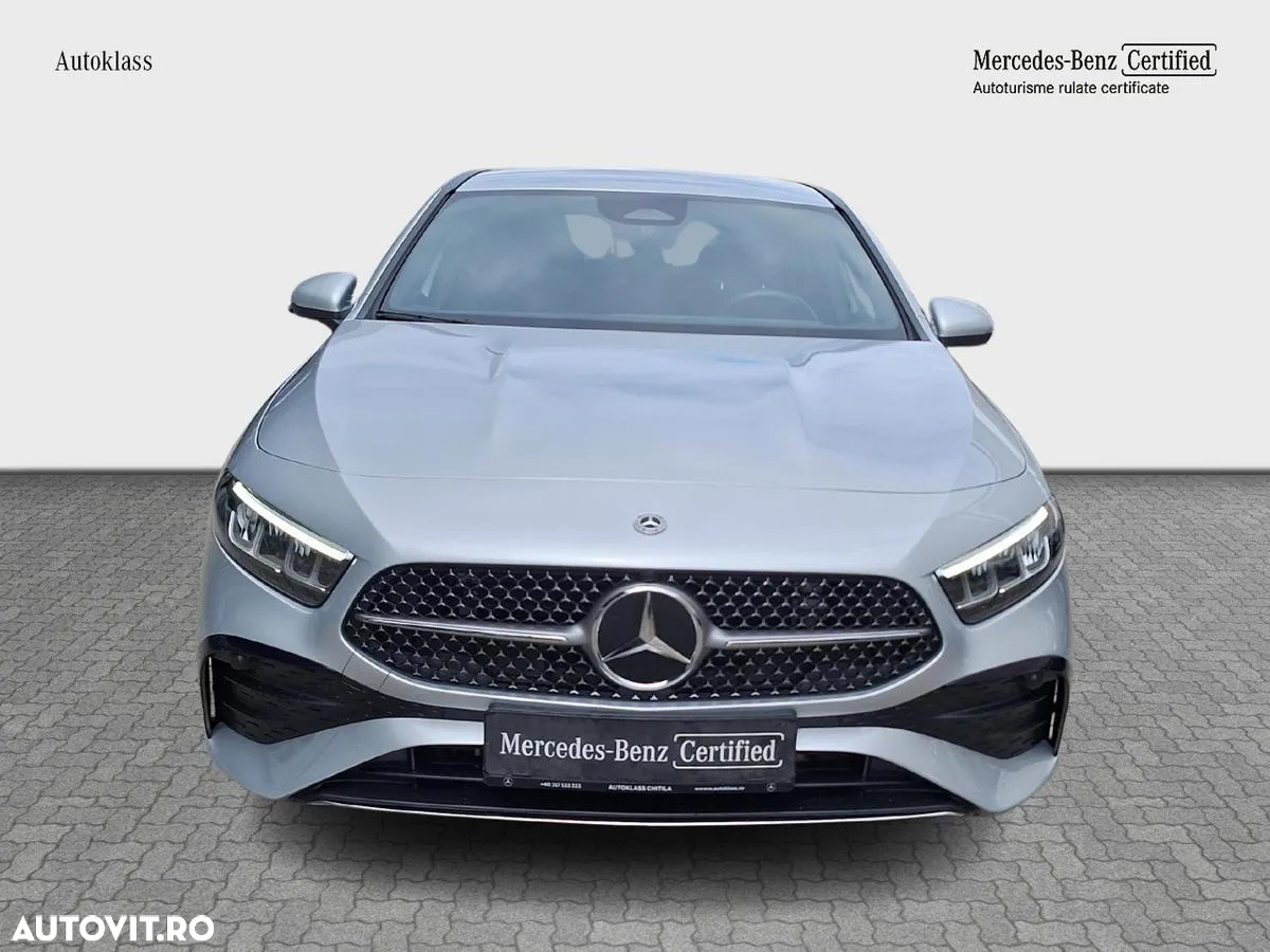 Mercedes-Benz A 200 MHEV 7G-DCT Sedan - 9