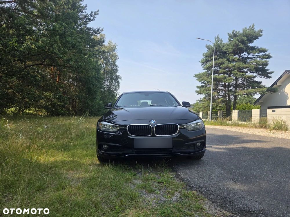 BMW Seria 3 316d - 1