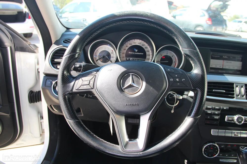 Mercedes-Benz C 220