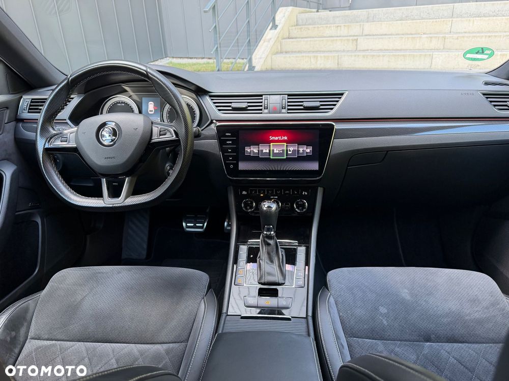 Skoda Superb 2.0 TDI DSG Sportline - 20