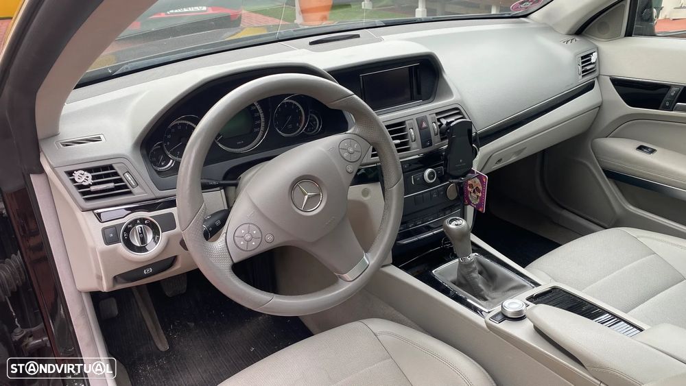 Mercedes-Benz E 250 - 5
